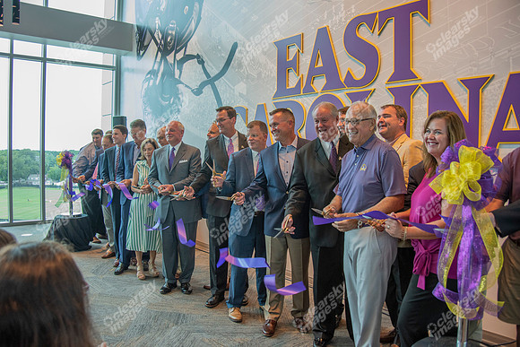 ribbon-cutting-int-2952