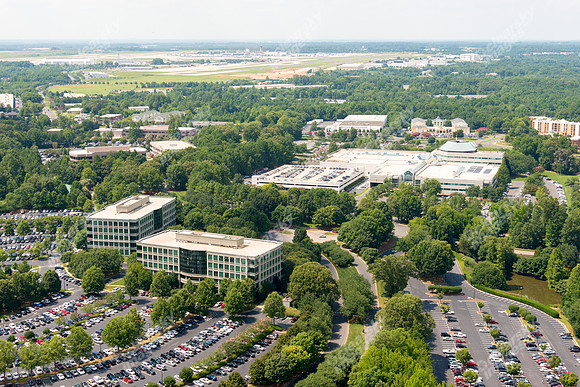 vanguard-center-helo-072413-642