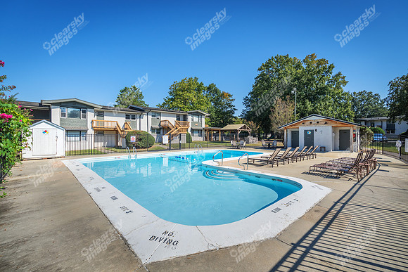 2105-bogarde-ext2360