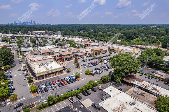 1600-e-woodlawn-drn0114