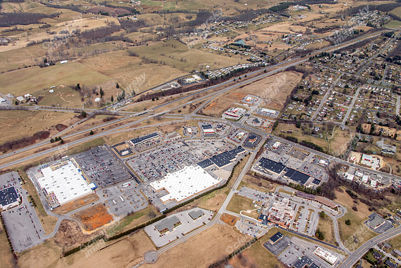 mf-wytheville-plaza-air-2654