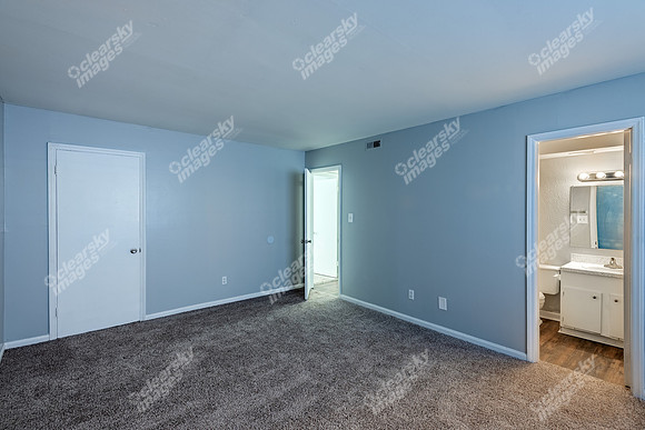 639-archdale-int6936