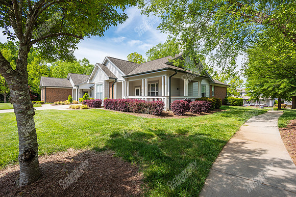 240-ivy-meadow-ext9856