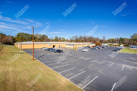 1335-isley-ext2764