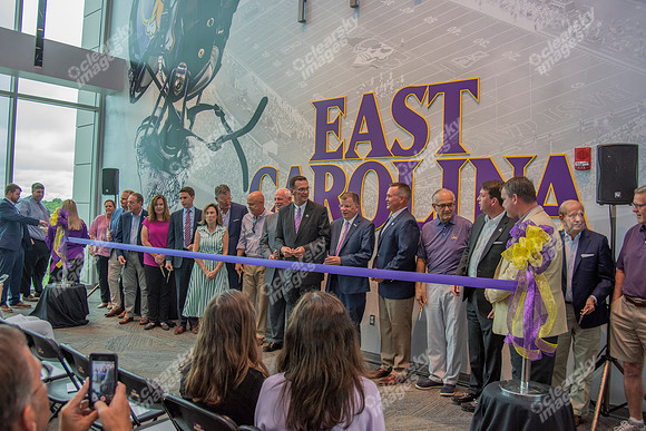 ribbon-cutting-int-2941
