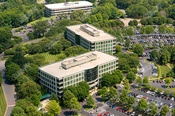vanguard-center-helo-072413-609