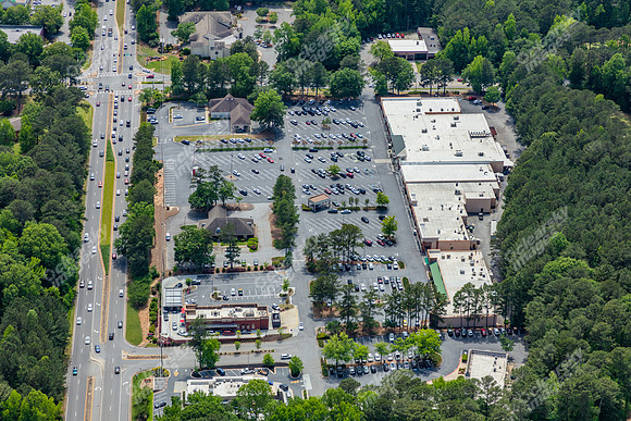 100-n-peachtree-air3808