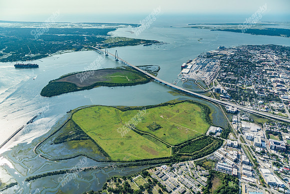 laurel-island-air6520
