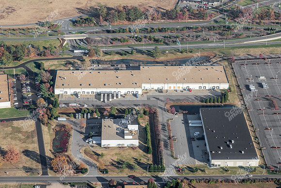 airport-center-112114-2840