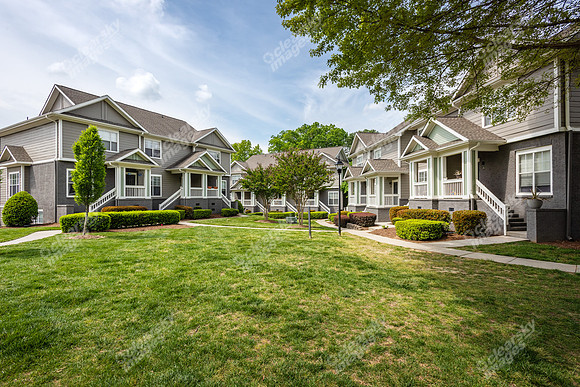 240-ivy-meadow-ext9955