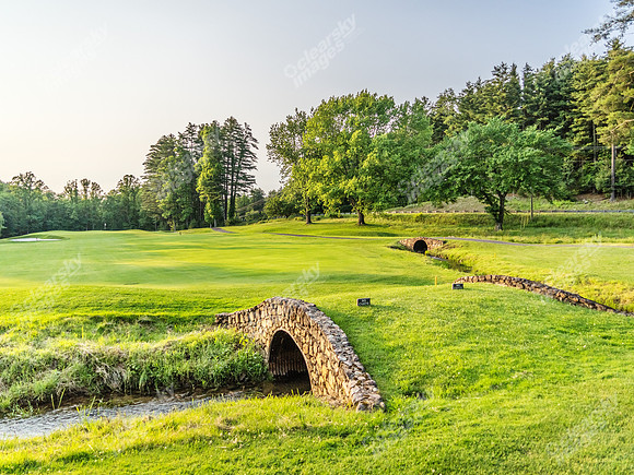 1288-country-club-area01666