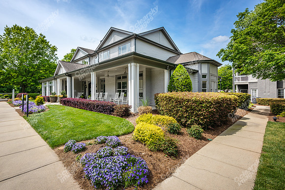 240-ivy-meadow-ext9880