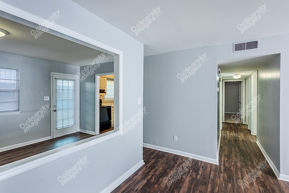 639-archdale-int6856
