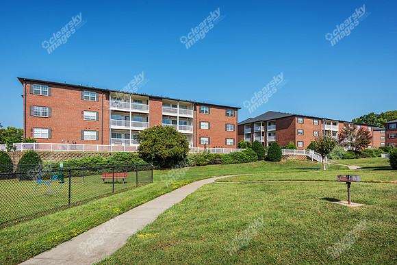 1801-willow-ext0126