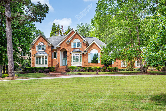 100-n-peachtree-area8093