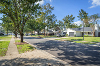 1398-s-university-ext2644