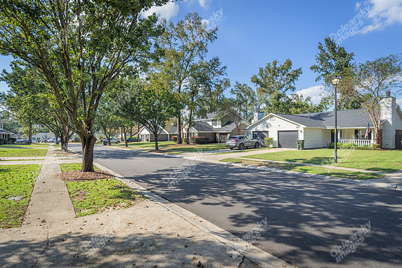 1398-s-university-ext2644