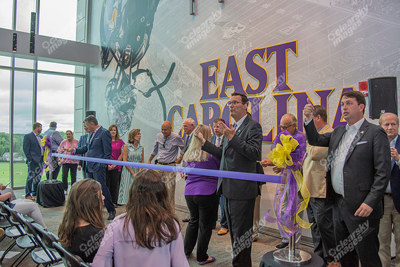 ribbon-cutting-int-2938