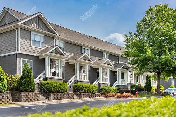 240-ivy-meadow-ext1069