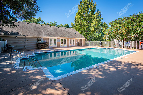 126-northwoods-ext6401