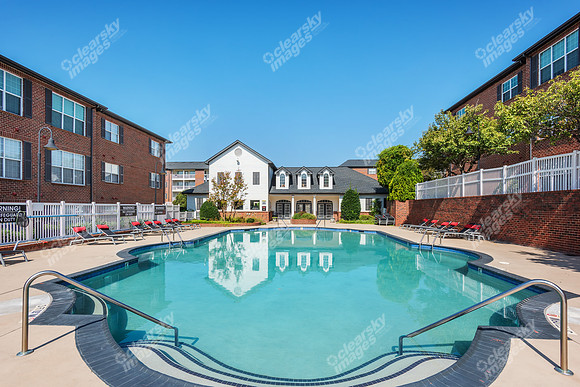 1801-willow-ext0054