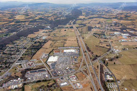 mf-wytheville-plaza-air-2639