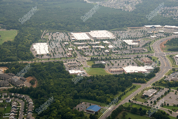 rivergate-shopping-center-081614-453