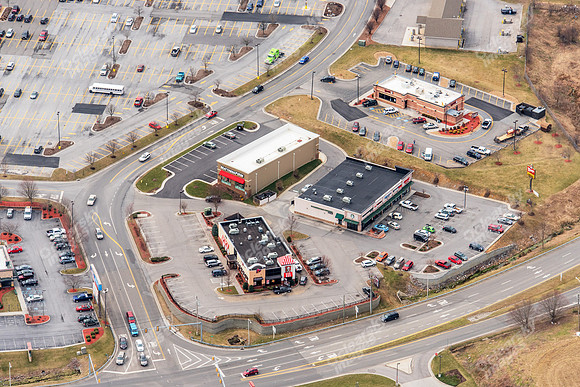 mf-wytheville-plaza-air-2704
