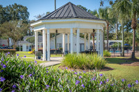1398-s-university-ext2773