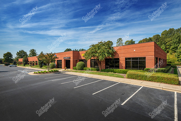 5265-parkway-plaza-XI-05