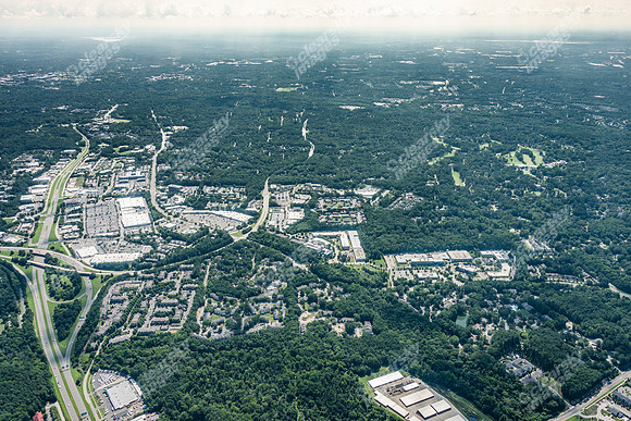 4600-university-air5168