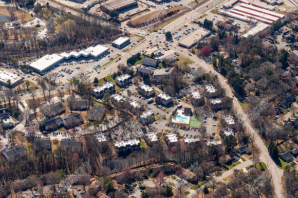 5644-w-market-air-6747