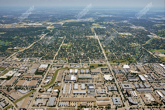 DFW-1300-1350-n-glenville-ave-aerials-7707