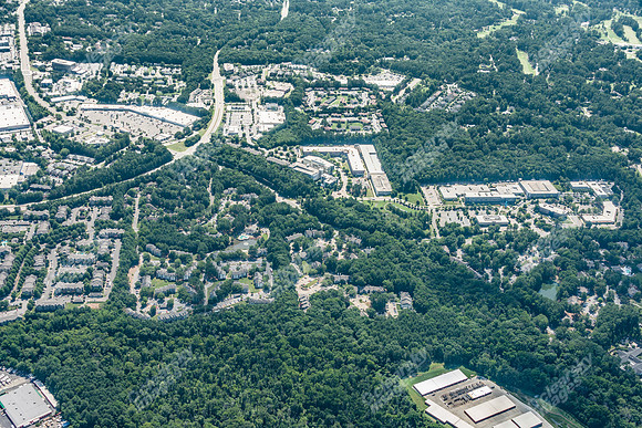 4600-university-air5167