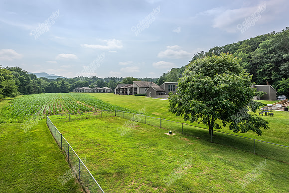 1906-river-ridge-ext6161