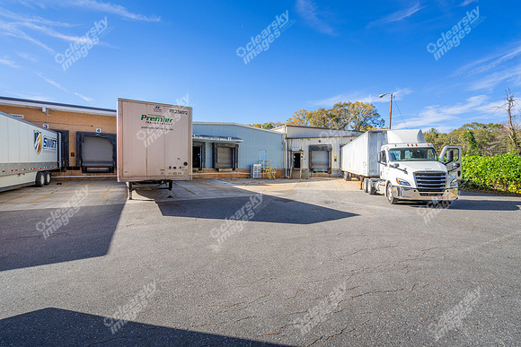 1335-isley-ext2887