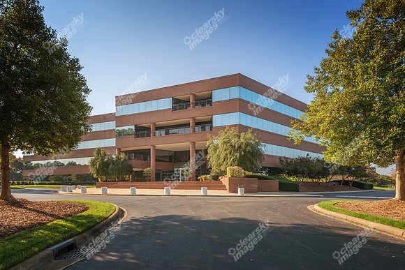 4944-parkway-plaza-III-06