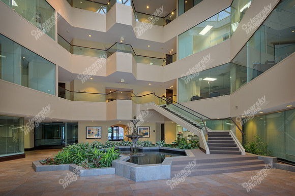 4944-parkway-plaza-lobby-III-02