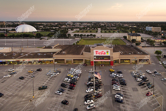 shops-3-corners-drone-0049