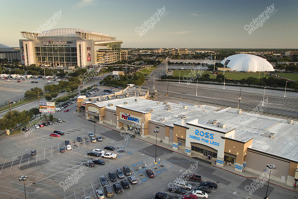 shops-3-corners-drone-0035