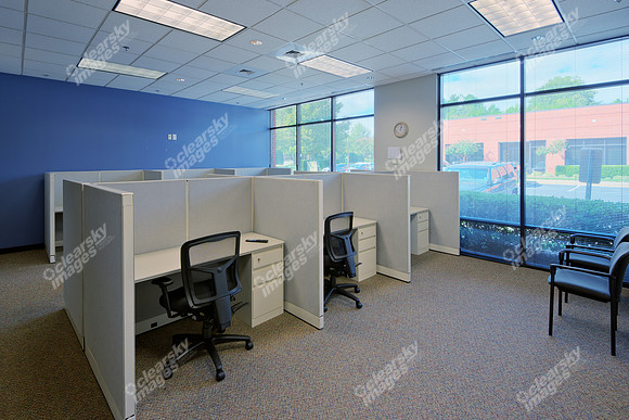 5275-parkway-plaza-XII-01