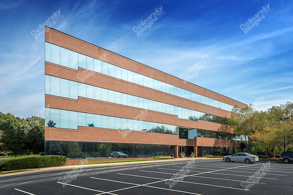 4944-parkway-plaza-III-01