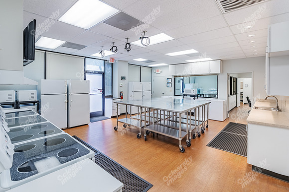 10100-park-cedar-int2210