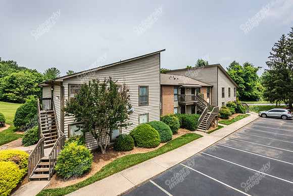 1906-river-ridge-ext6533