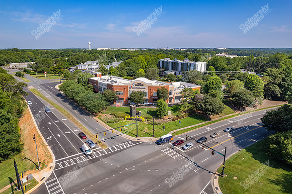 2908-oak-lake-drn0261