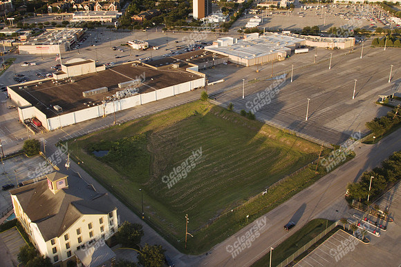 shops-3-corners-drone-0027b