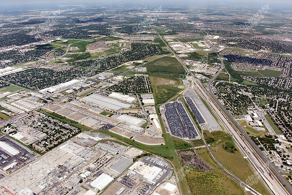 service-center-aerials-3709