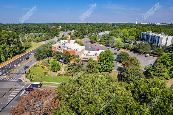 2908-oak-lake-drn0259