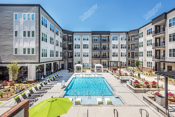 525-e-21st-ext8766