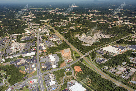 bob-evan-hickory-air-0985